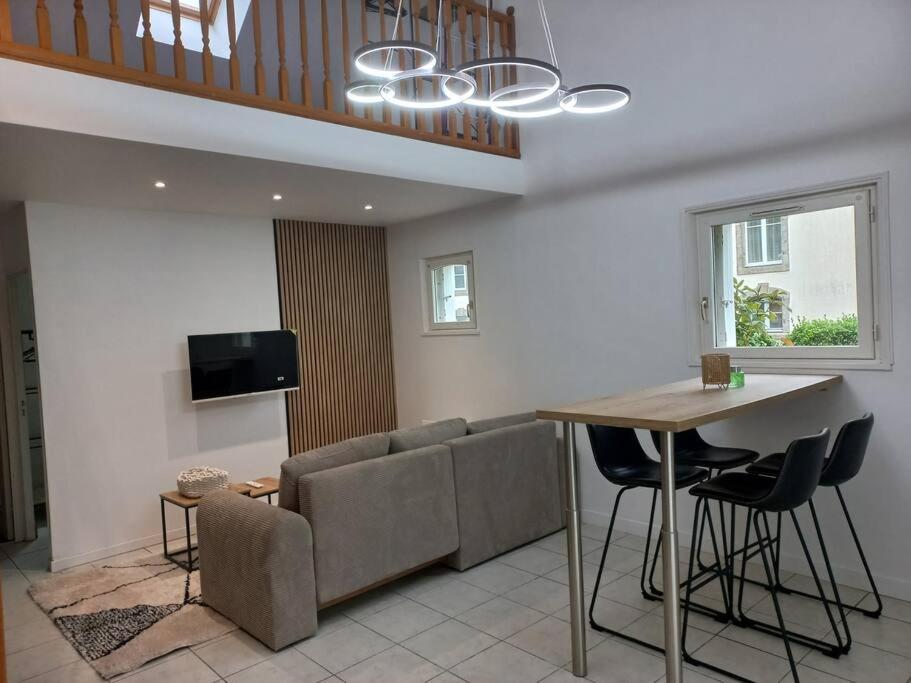 Jolie Maison Au Chateau *